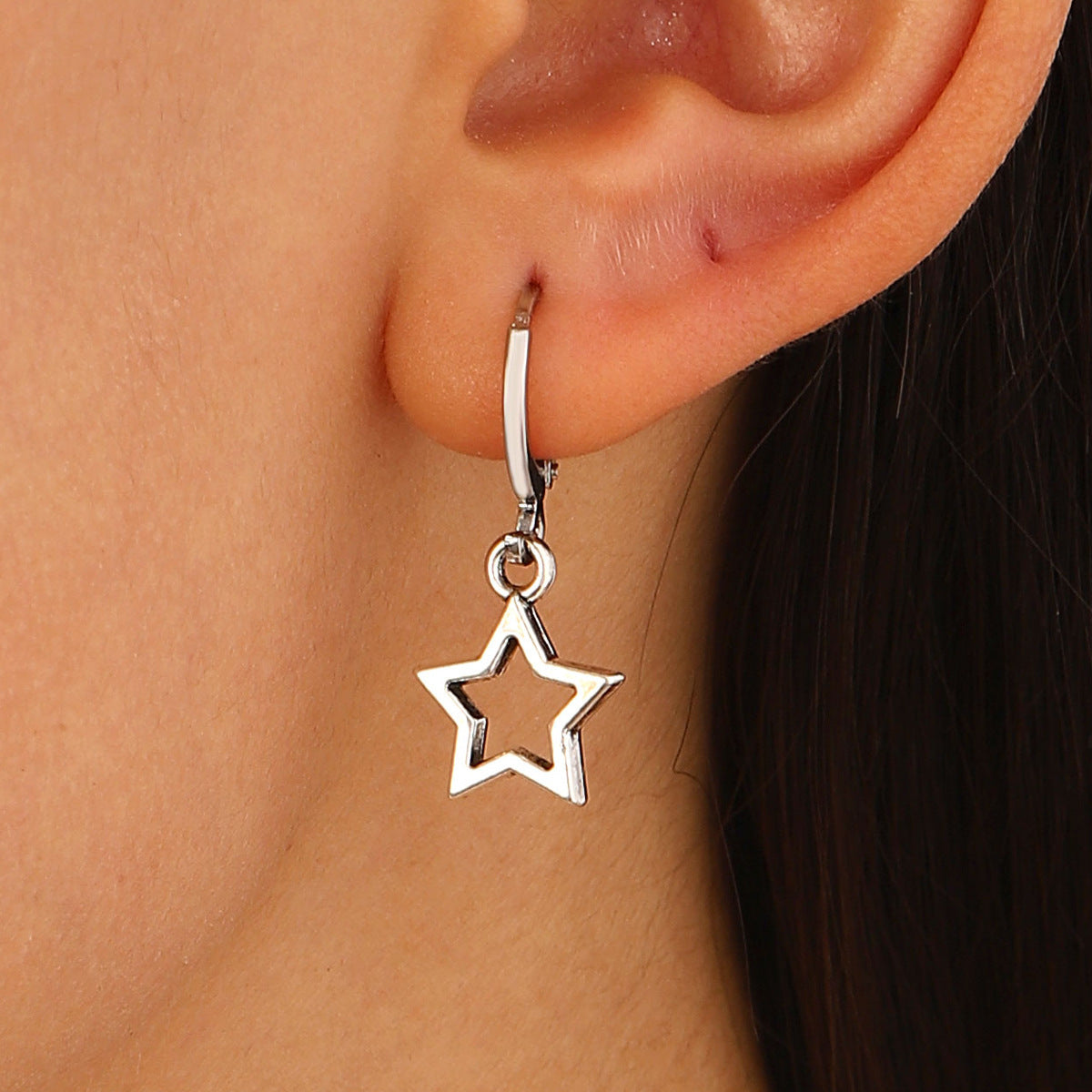 Boucles d'oreilles pendantes vintage gothiques avec nœud papillon et rivet, style punk, pour femmes