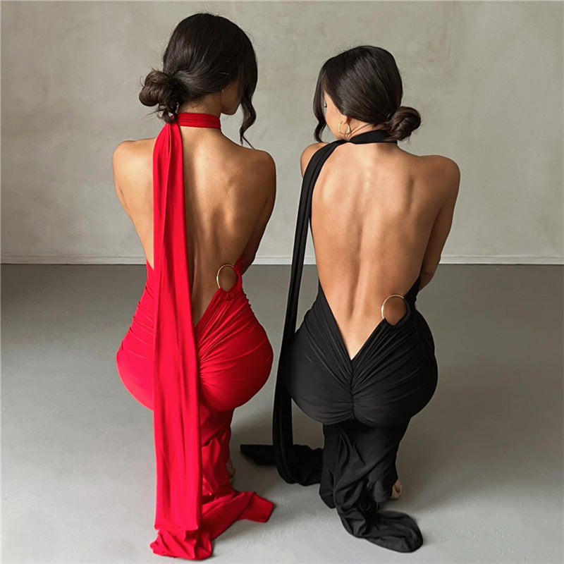 Robe fourreau dos nu à licou pour femme