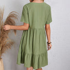 Robe d'été décontractée ample à volants à col en V et manches courtes pour femme, idéale pour la plage