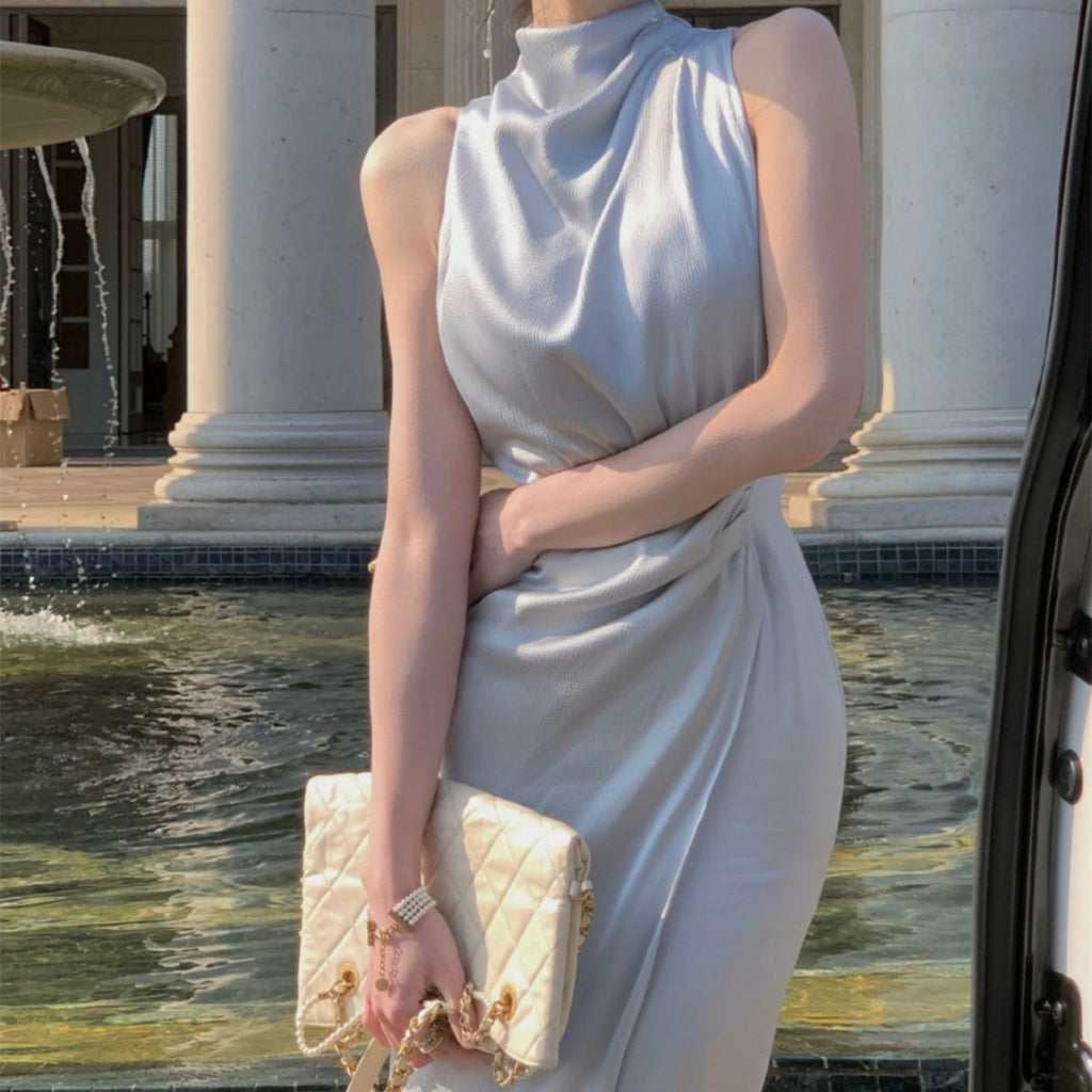 Robe en satin à motif spécifique pour femme