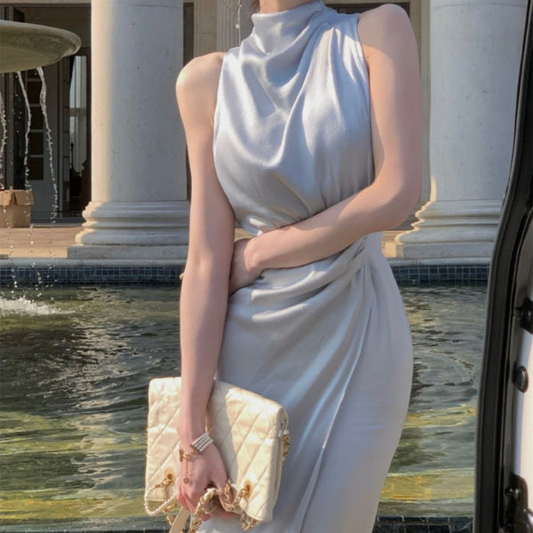 Robe en satin à motif spécifique pour femme