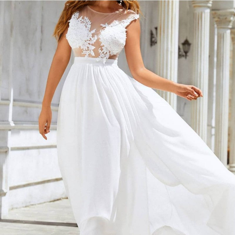 Robe de mariée longue en mousseline et dentelle à large jupe évasée