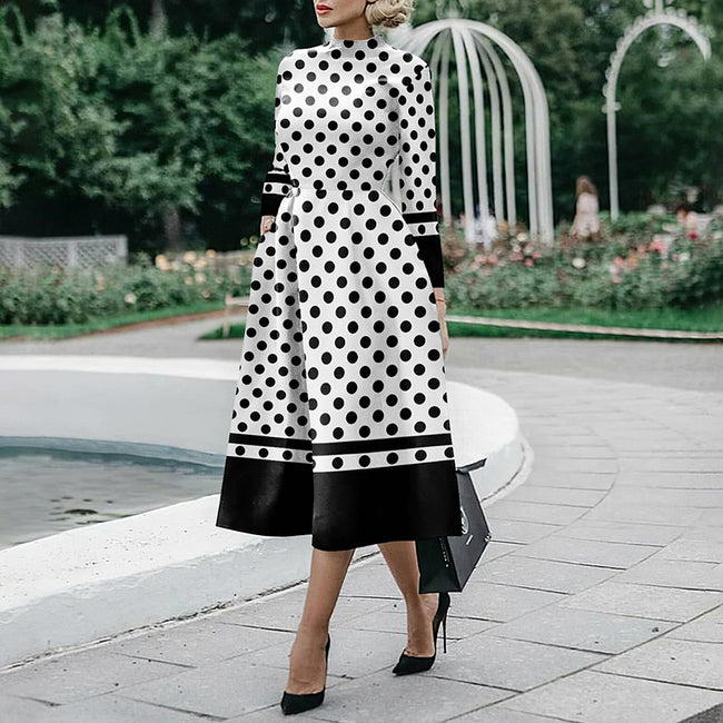 Robe moulante à manches longues pour femme Hover Image