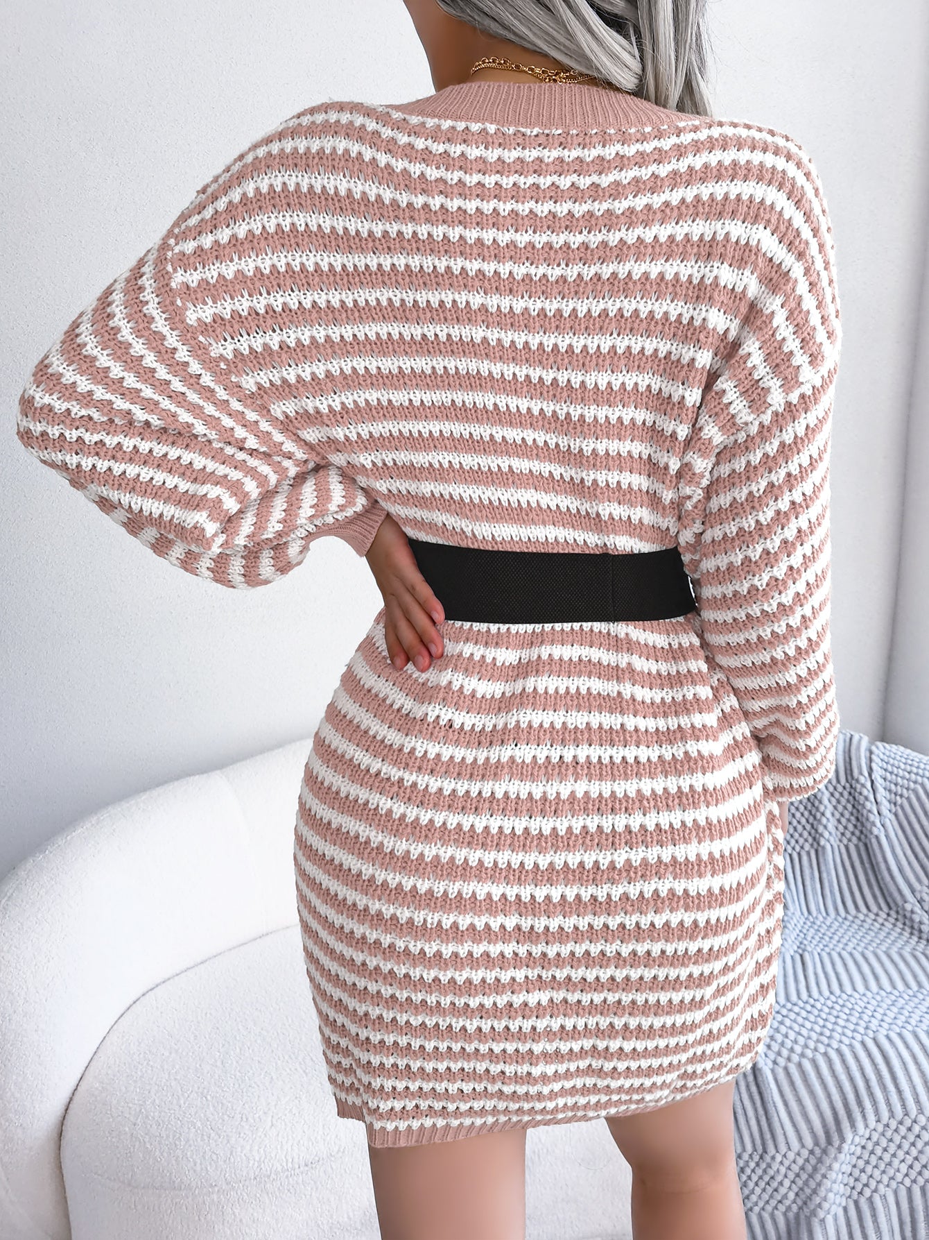 Robe en maille rayée à lacets pour femme