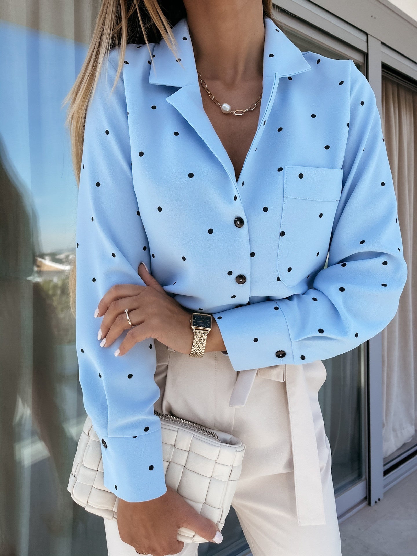 Chemise à manches longues, coupe cintrée, à pois et à poches