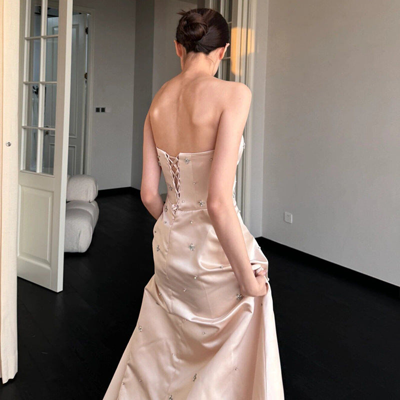 Nouvelle Robe de Mariée Tendance en Satin Français Simple pour Séance Photo de Voyage de Niche