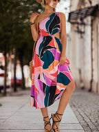 Robe imprimée à col en V, manches volantées et laçage