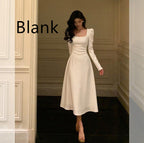 Robe noire sophistiquée à la française pour femme