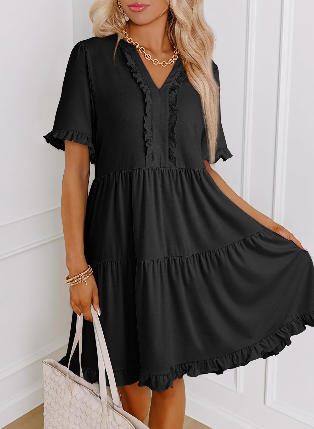 Robes d'été pour femmes Col en V Manches courtes Décontracté Coupe évasée Fluide Robe trapèze Mini-robe