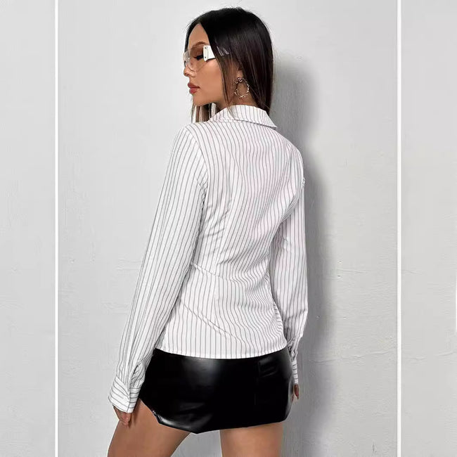 Chemise rayée décontractée et tendance pour femme Main Image