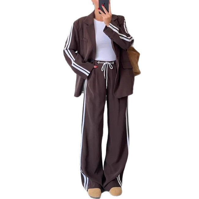 Ensemble deux pièces pour femme : veste à manches longues et pantalon Main Image