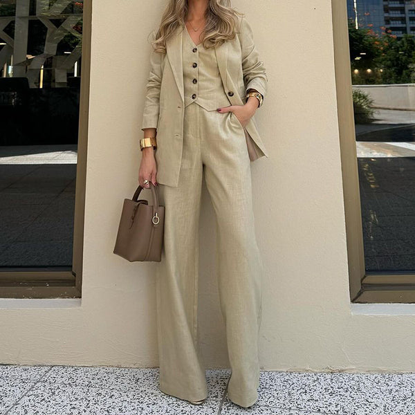 Ensemble de Costume Trois Pièces Chic et Tendance : Blazer, Gilet et Pantalon Large Unicolores