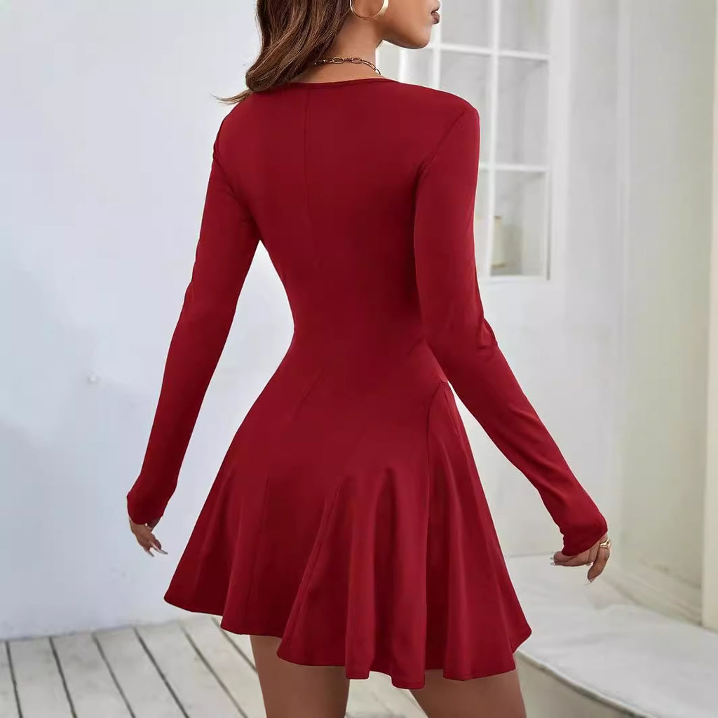 Robe rouge simple et épurée, style européen et américain