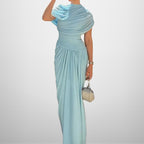 Robe plissée élégante et flatteuse pour femme