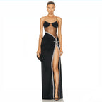 Robe moulante à bandelettes et à fente haute