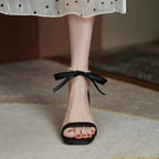Fashion French Pearl Strap Leather Thick Heel Sandals Women