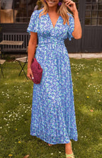 Robe imprimée à col en V, taille ajustée