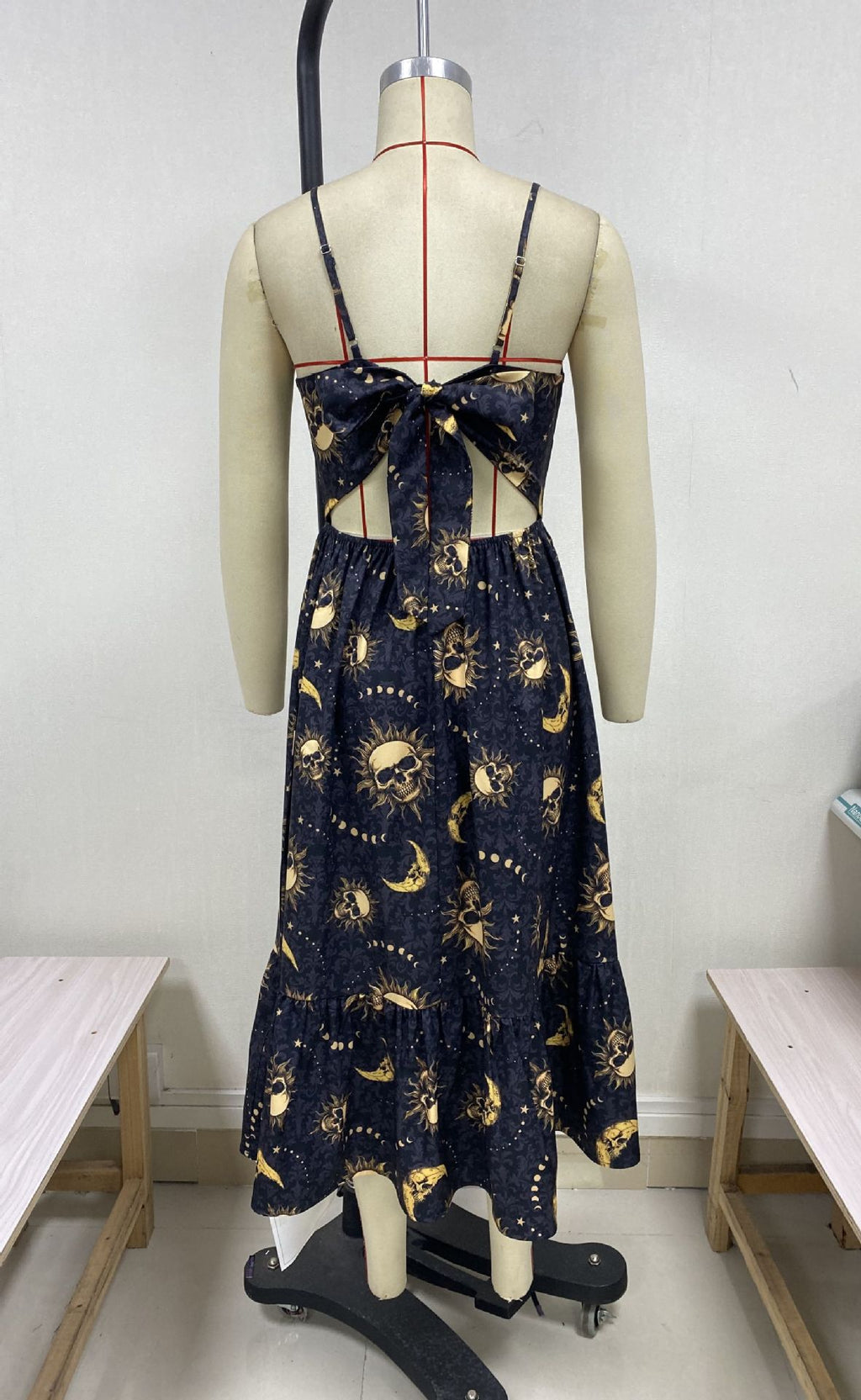 Robe Gothique Rétro Imprimé Crâne Os Soleil Et Lune Femme
