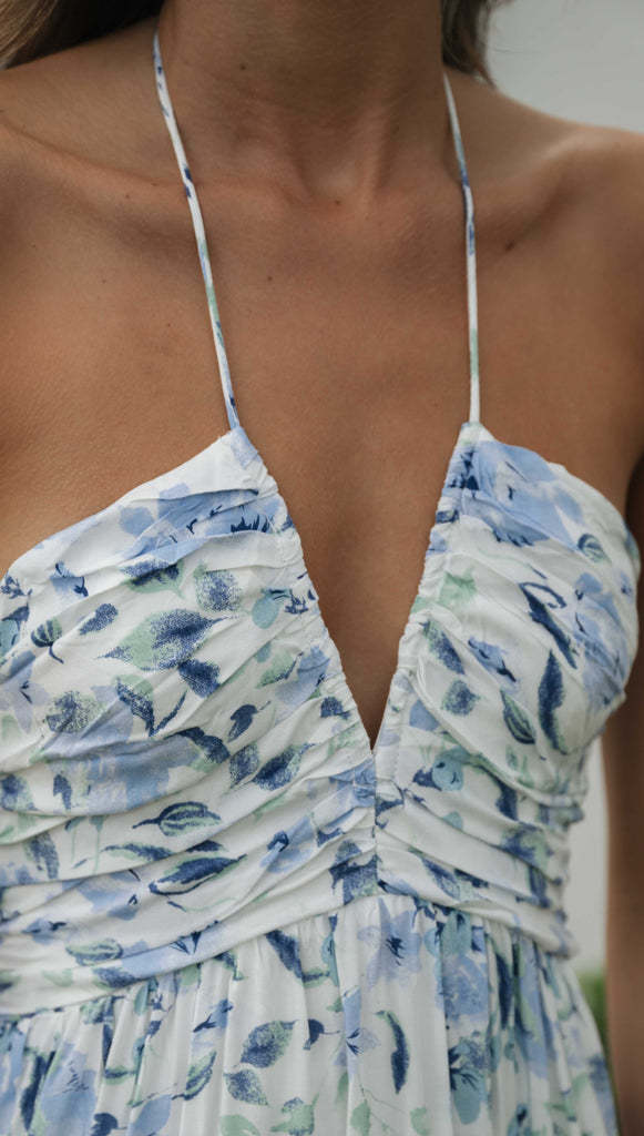 Robe longue sans manches en mousseline de soie à col en V et patchwork