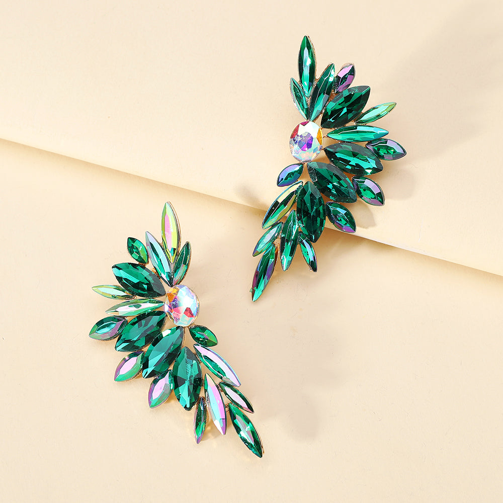 Boucles d'oreilles clous de luxe en cristal en forme d'ailes, strass scintillants, bijoux élégants pour femmes, soirée, mariage, bal de promo