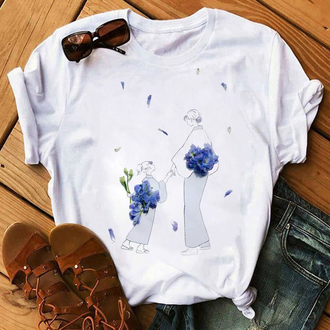 T-shirts à Manches Courtes pour Femmes avec Lettres Mignonnes Hover Image