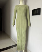 Robe en maille ajustée à col rond pour femme