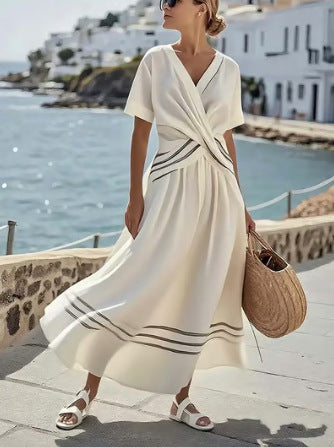 Robe décontractée ample style rétro à imprimé rayé, robe de vacances d'été à manches courtes et col en V, robe longue plissée bohème trapèze pour femme