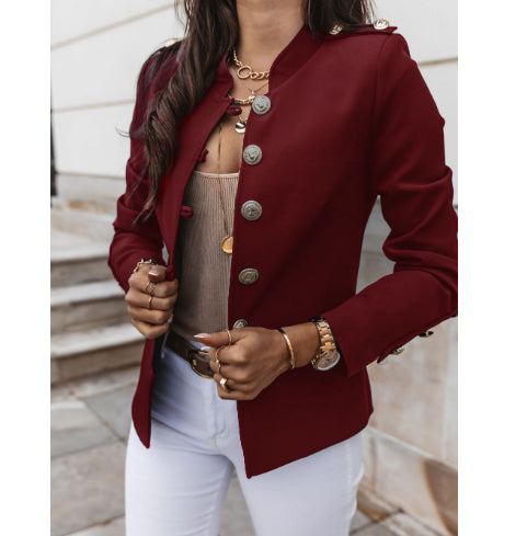 Petit blazer à manches longues et coupe ajustée