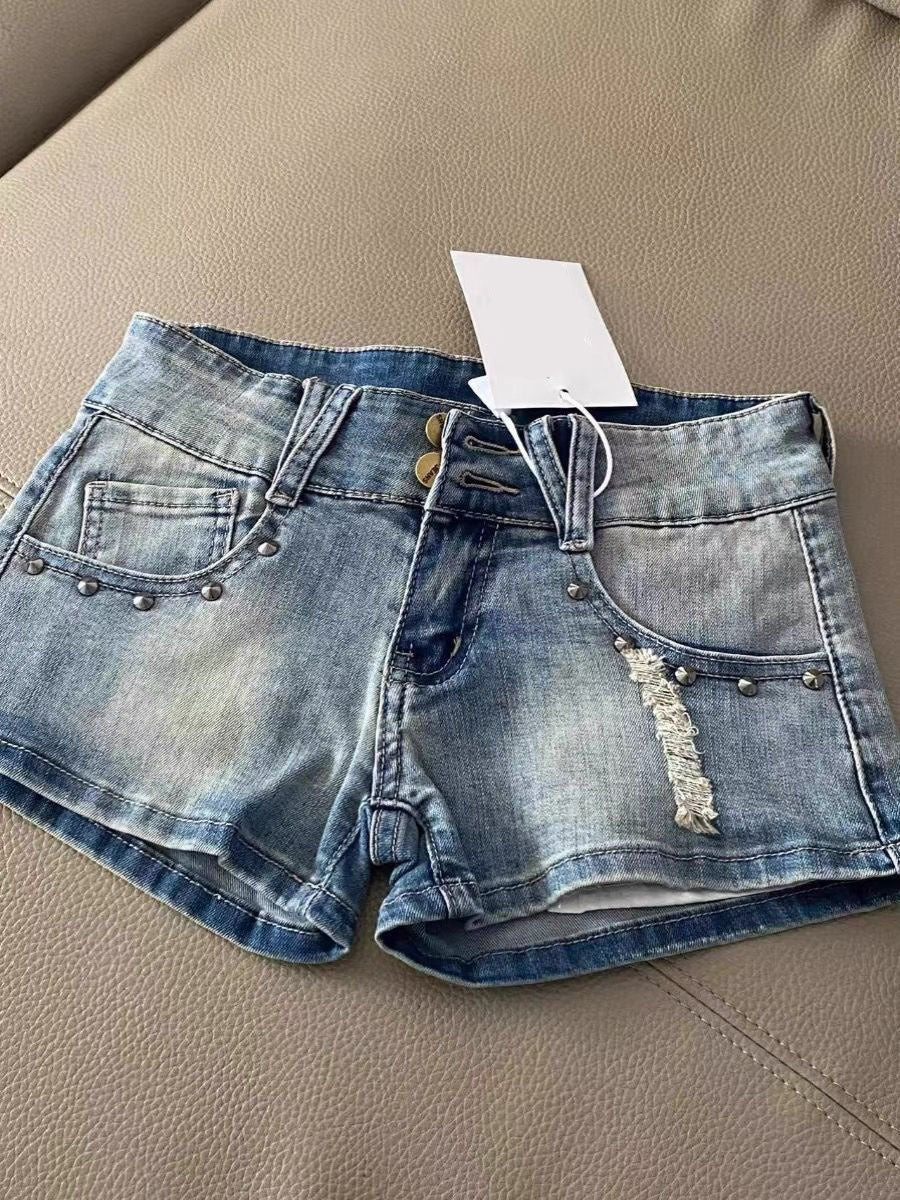 Short en jean rétro de couleur claire à la mode pour femme