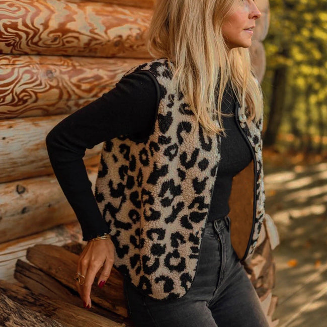 Gilet élégant en fourrure de léopard pour femme Hover Image