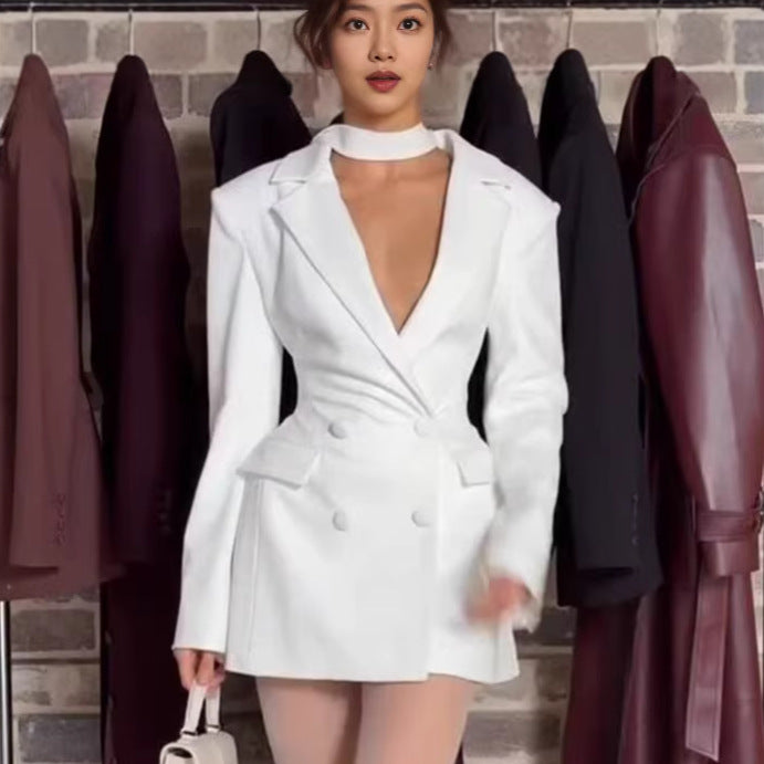 Blazer long ajusté style cache-cœur, à manches longues, taille marquée et basque pour femme