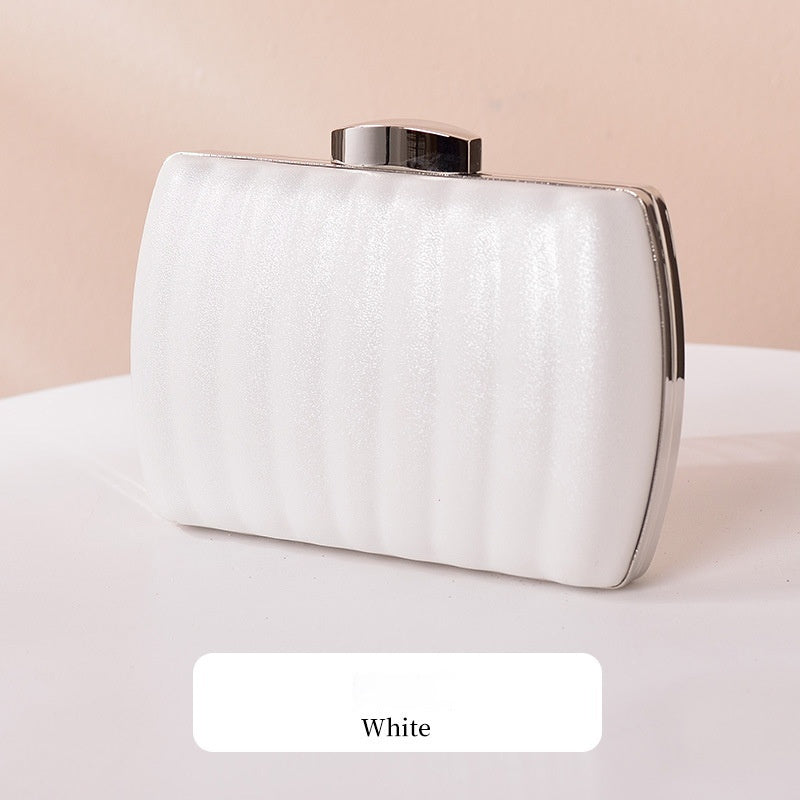 Sac à bandoulière créatif pour femme avec chaîne et pochette