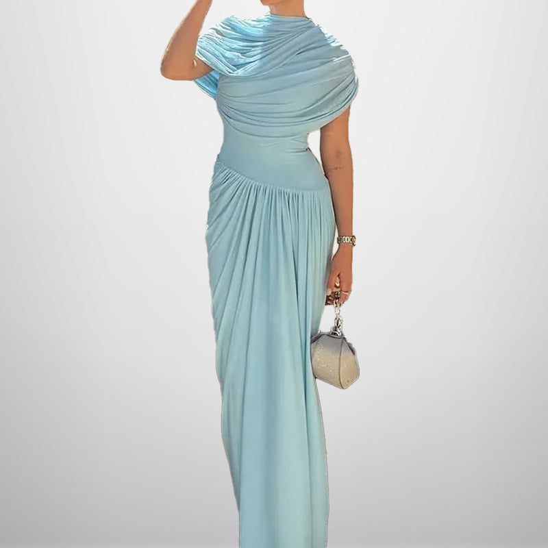 Robe plissée élégante et flatteuse pour femme