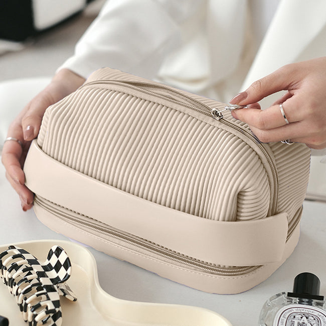 Trousse de maquillage « Cream Toast » grande capacité Hover Image