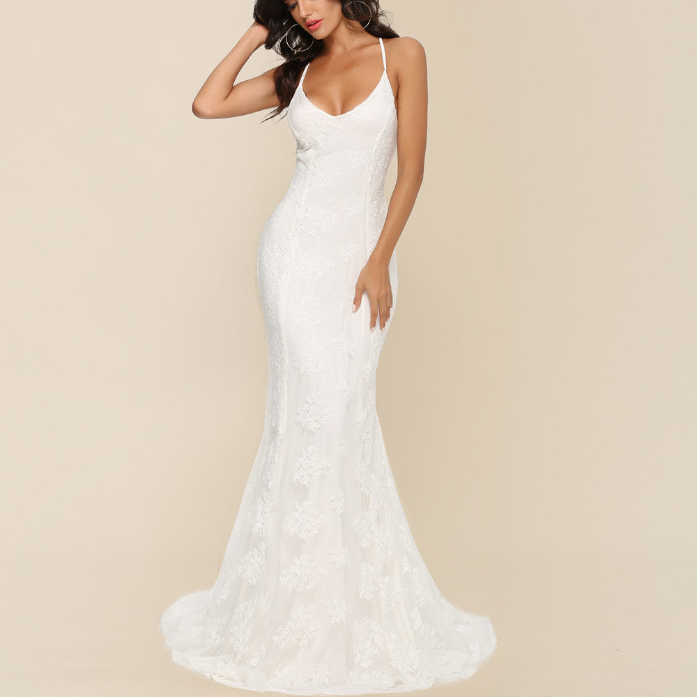 Robe de mariée longue sexy avec col en V et bretelles