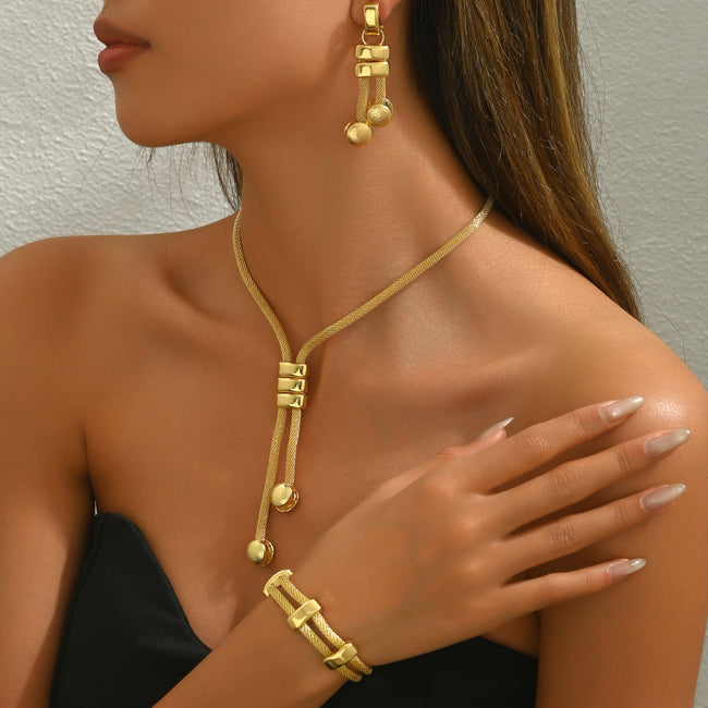 Parure de bijoux pour femme Collier long et bracelet géométrique plaqués or 18 carats Hover Image