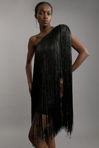 Robe de soirée élégante à jupe à pompons