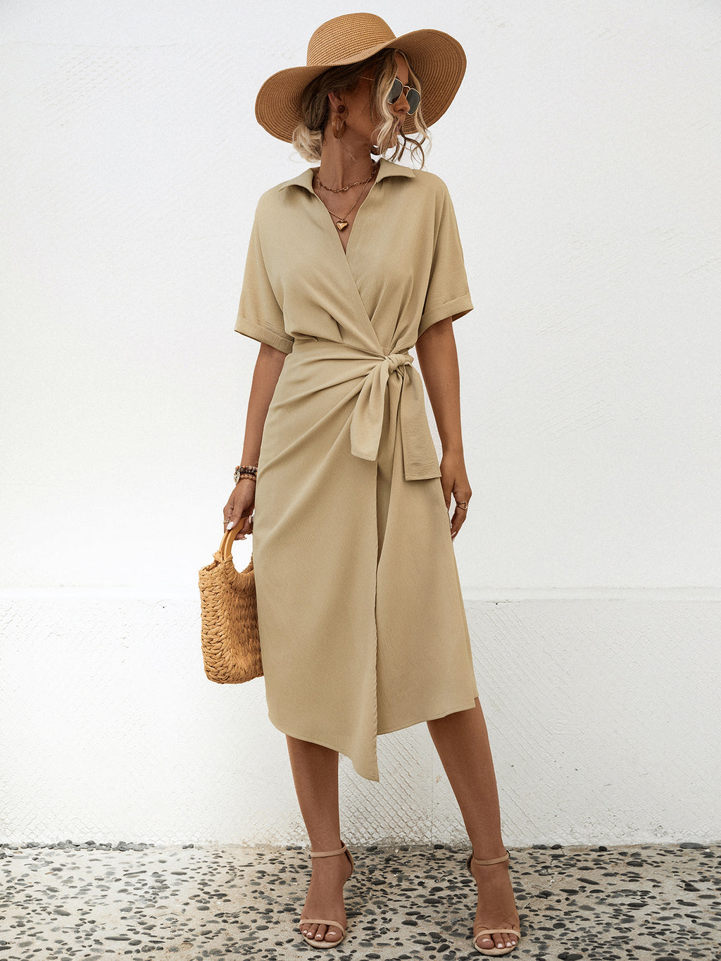 Robe courte à manches courtes pour femme, coupe ventre