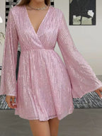 Robe de soirée élégante à col en V, taille amincissante et sequins