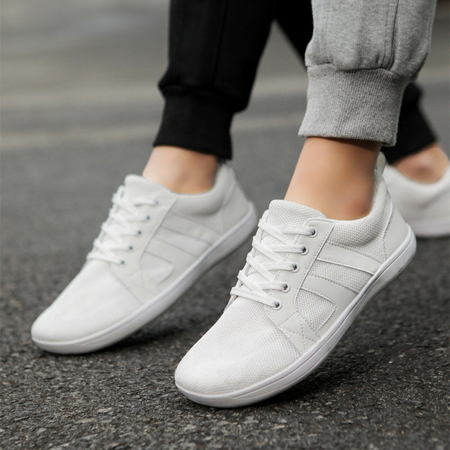 Chaussures en maille respirante à lacets pour couples, baskets de marche décontractées, chaussures de sport antidérapantes pour hommes et femmes Main Image