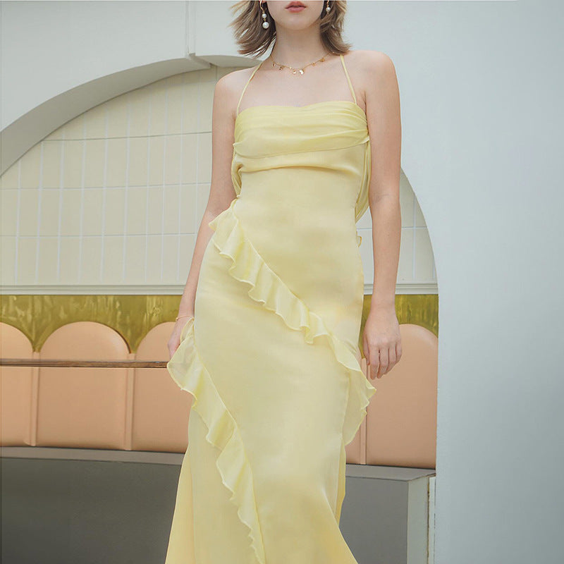 Robe d'été à volants et fines bretelles