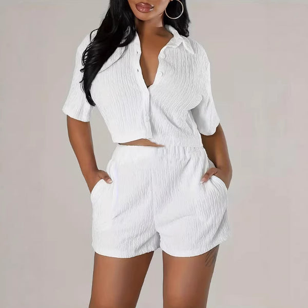 Ensemble chemise décontractée élégante à manches courtes, coupe plissée unie, deux pièces.