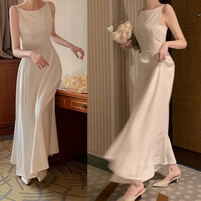 Robe sans manches à épaules dénudées et taille affinée Hover Image