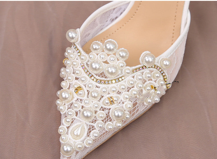 Escarpins mode en dentelle et perles pour femme