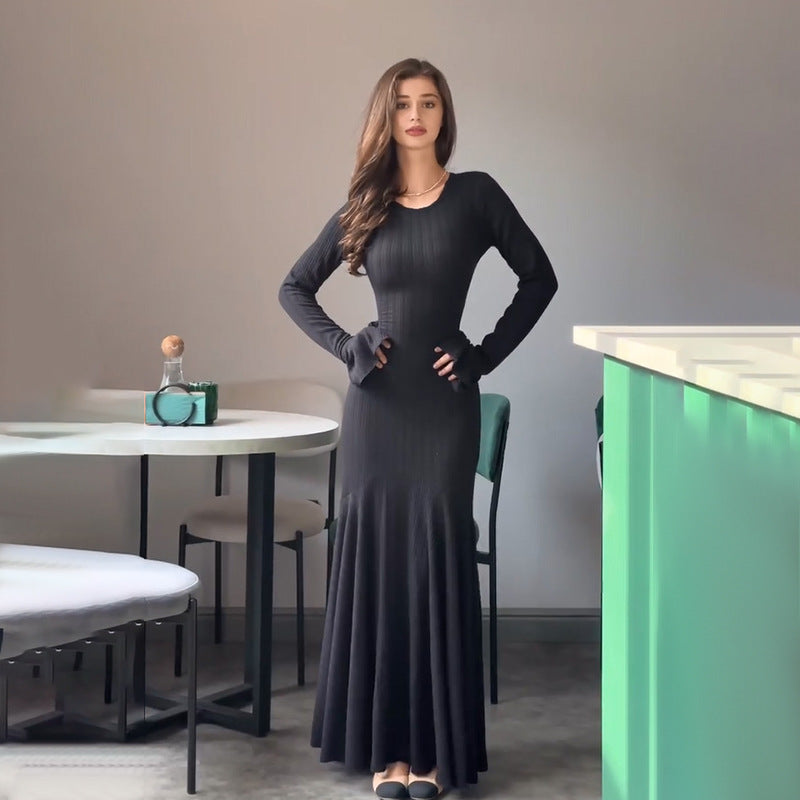 Robe longue à manches longues avec ourlet volanté pour femme